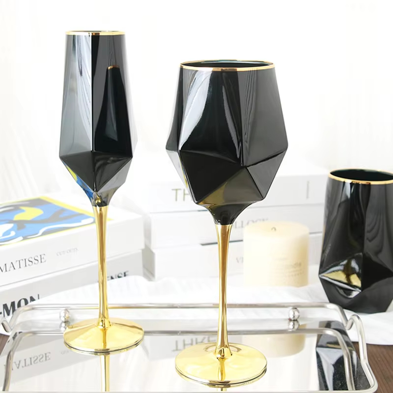 Pure Black Crystal Golden Edge - Wine Beer The Whiskey incelemesi ve fiyatı